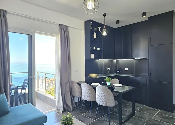 Apartment Christine Sunny Corne 004 *