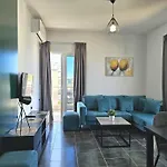 Christine Sunny Corne 004 * Saranda
