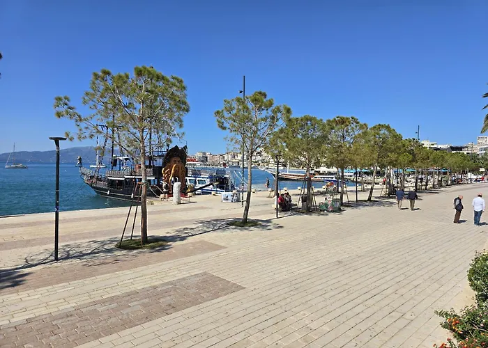 Christine Sunny Corne 004 Apartmán Sarandë